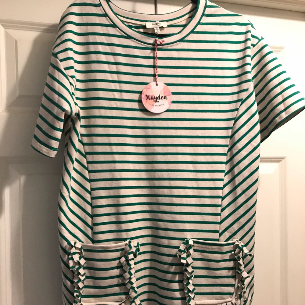 Boutique dress with adorable front pockets